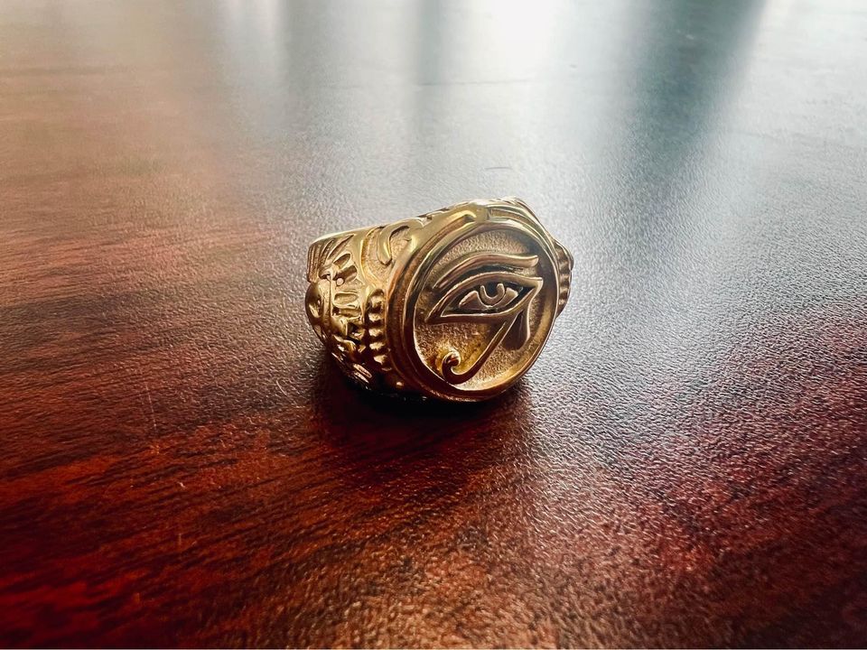 Eye of Ra Ring - Gold Plated